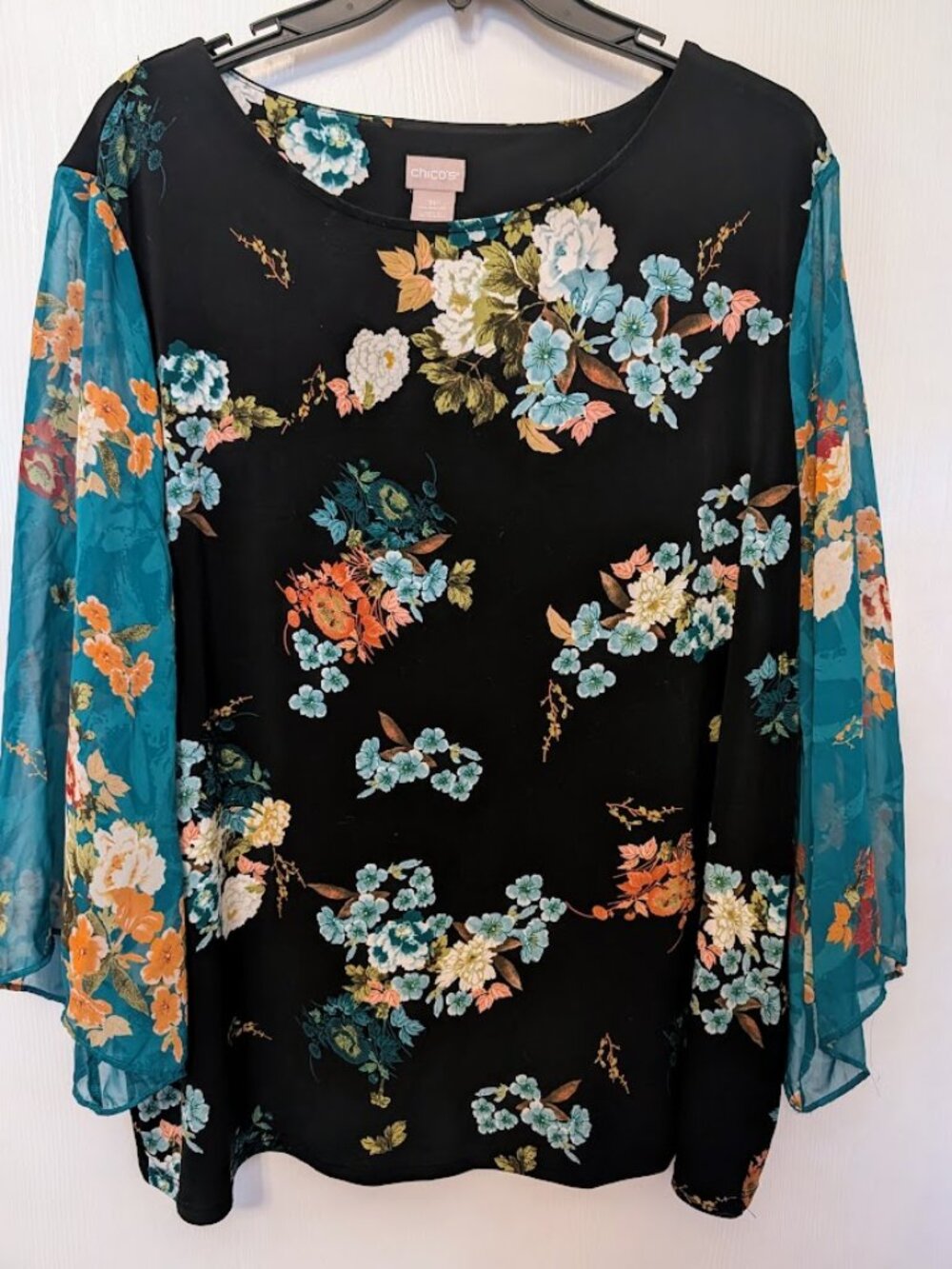 Chico's black floral blouse top with sheer sleeves Size 3P/XLP